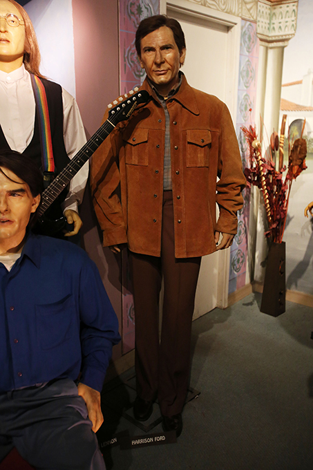 Худшие восковые фигуры знаменитостей