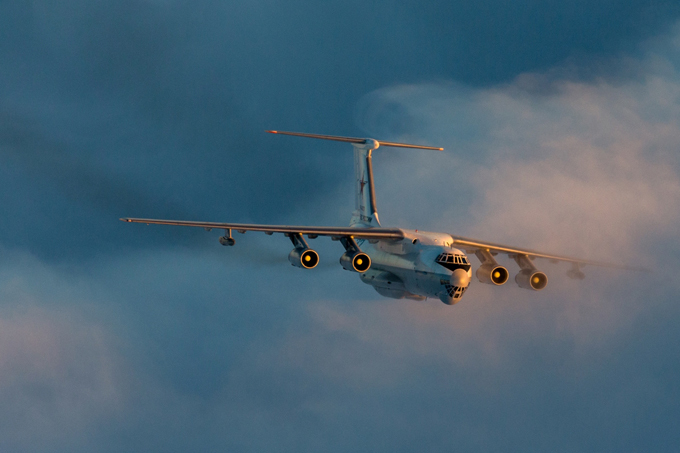 Только в полете живут самолеты
