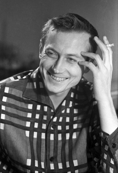 Знаменитому поэту Евгению Евтушенко исполняется 80 лет‎