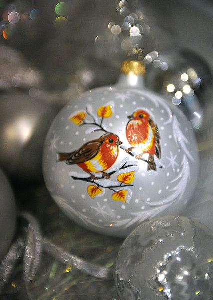 Елочная игрушка – подарок из детства