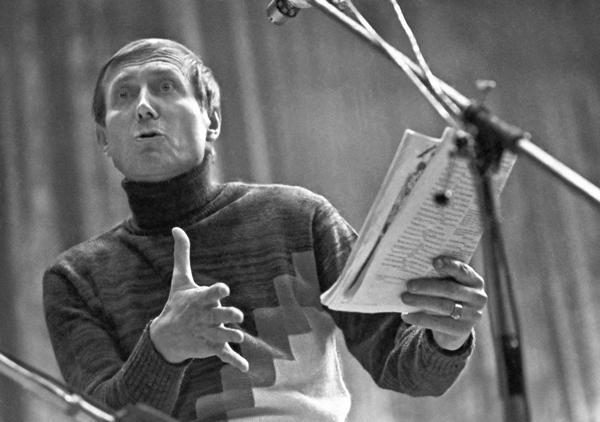 Знаменитому поэту Евгению Евтушенко исполняется 80 лет‎