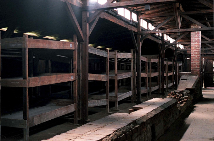 Освенцим - фабрика смерти