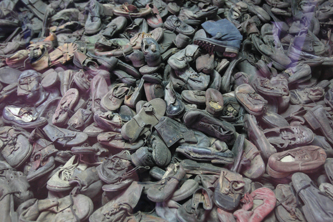 Освенцим - фабрика смерти