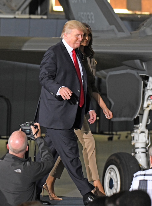 Такие причуды богатых раздражают. Дональд Трамп