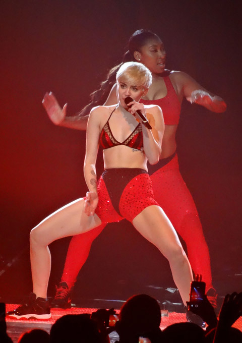 Лучшие ножки шоу-бизнеса