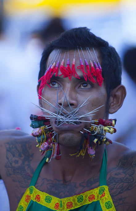 Фестиваль вегетарианцев на Пхукете: самое зрелищное шоу в мире