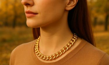 Минус 5 лет за счёт света: украшения, что подсвечивают кожу и смягчают черты