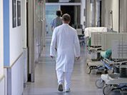 Врача столичного НИИ обвинили по делу Веры Трифоновой