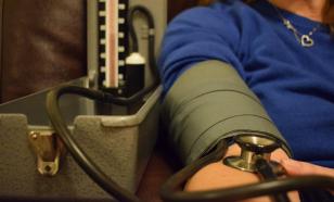 Кардиолог Кондрахин рассказал, какие три напитка нельзя пить при низком давлении