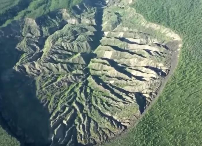 "Багатайский" провал стремительно увеличивается и вызывает опасения ученых