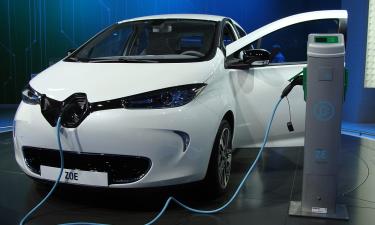 Электромобили сохранили движение после 0% в тесте ADAC — Auto motor und sport