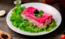 Селёдка уходит в прошлое: на новогоднем столе бал теперь правит Кобыла под шубой