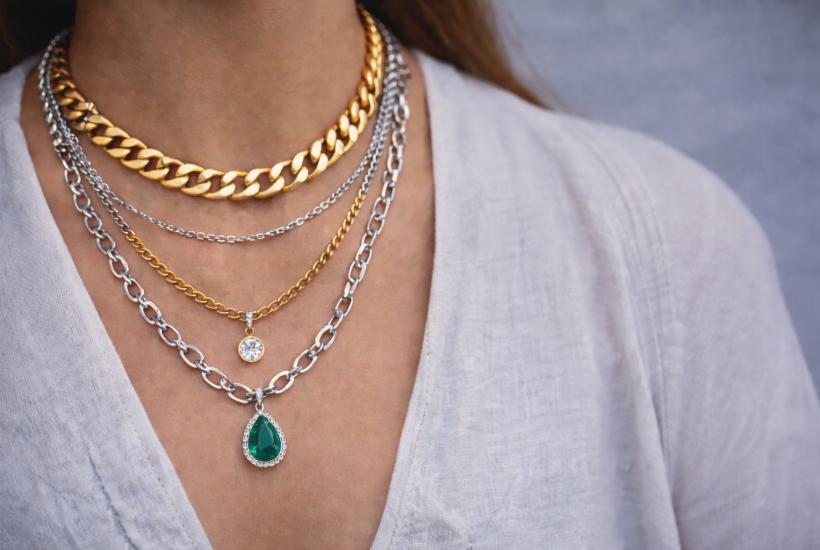 Украшения из золота и серебра