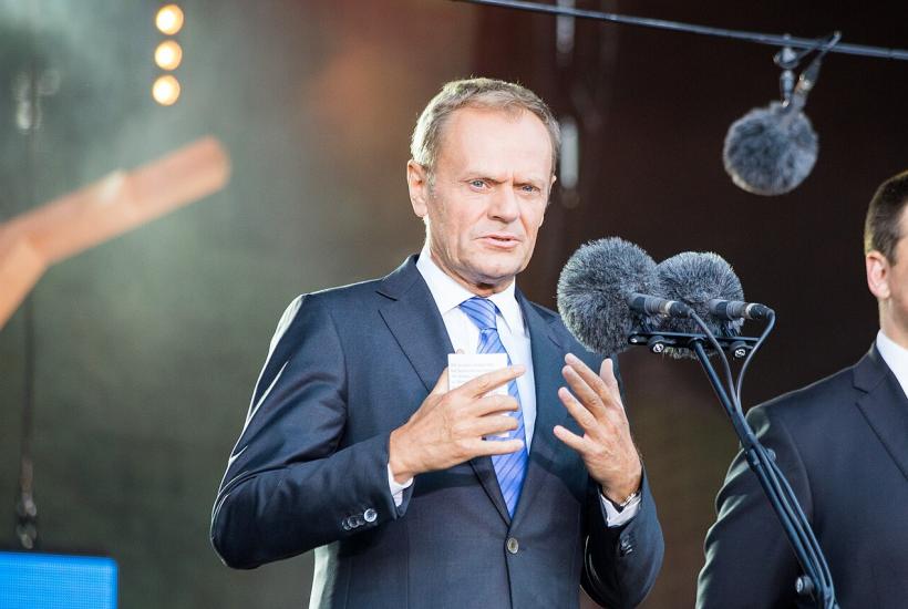 Tusk katasztrófába sodorja Lengyelországot azzal, hogy ultimátumot intézett Oroszországhoz.