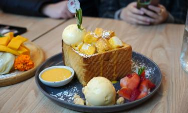 Цвет пищи на тарелке управляет количеством съеденного — диетолог Сюракшина