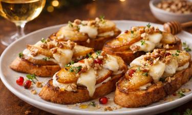 Груши с сыром подают на тостах как закуску к вину