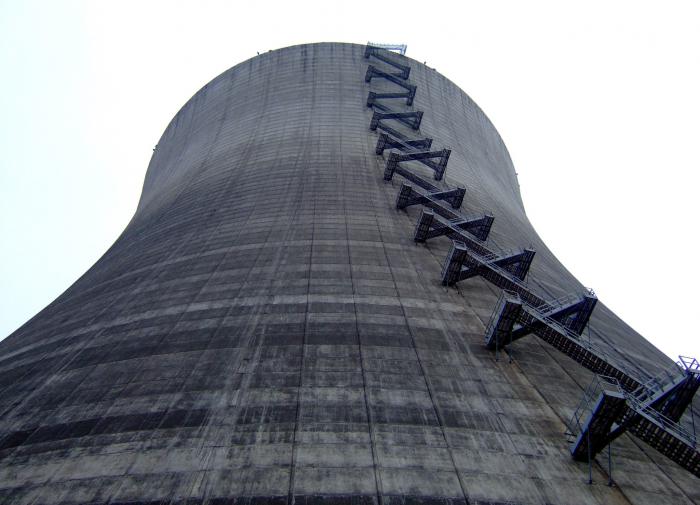 МАГАТЭ: взрывами в районе Хмельницкой АЭС выбило стёкла