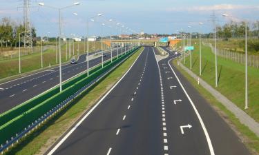 Асфальт вместо руин: сколько направлено на дорожное перерождение новых регионов России