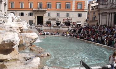 Рим вводит 2 евро за близкий просмотр фонтана Треви
