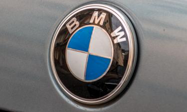 Эпоха, которая не ржавеет: редкий BMW вернулся на дороги спустя четверть века