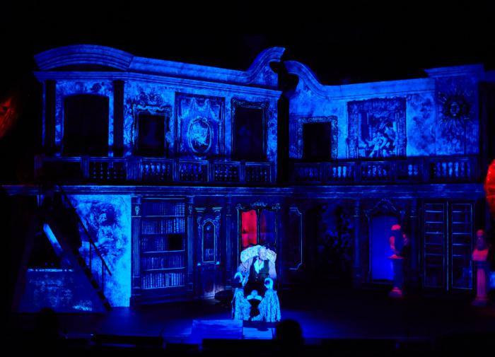 Спектакль "Скупой" едет на гастроли