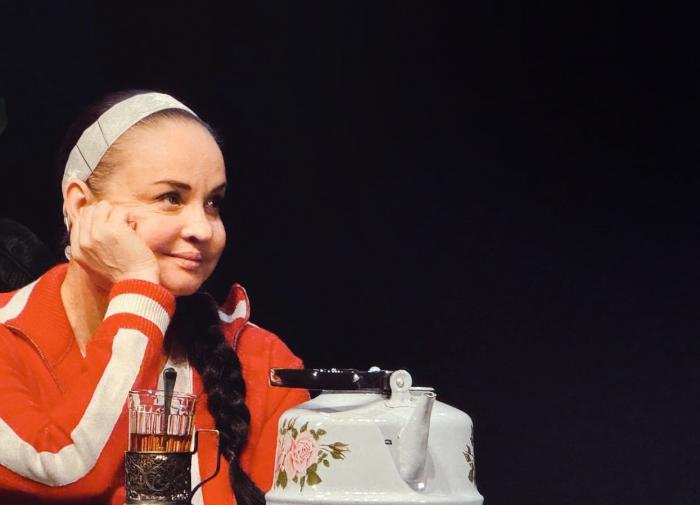 "Страсти по Торчалову": режиссерский дебют актера театра "Модерн" Шамиля Мухамедова