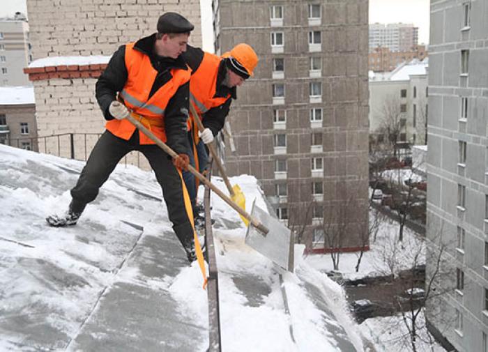 Для Беглова зима всегда была неожиданной – политолог