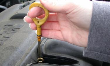 Не выбрасывайте остатки масла: вот как их правильно хранить, чтобы не потерять на стоимости