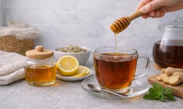 Польза испаряется первой: привычка, которая превращает мёд в обычный сахар