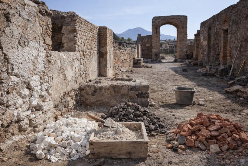 Разрушения