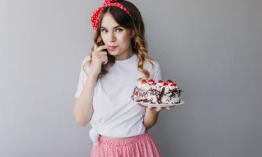 Десерт после еды не вредит при соблюдении нормы калорий — нутрициолог Брабечан