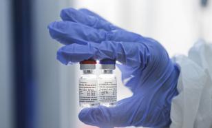 "Врачи в сомнении": атака на российскую вакцину от коронавируса продолжается