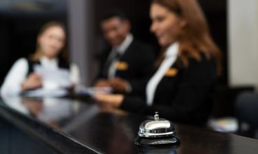 Отменили бронь в день заезда: как защитить себя и не остаться без жилья на отдыхе