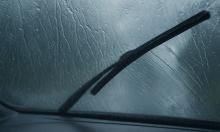 Не бегите за новыми дворниками: старый дедовский трюк возвращает идеальный прижим за 2 минуты