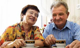 Диетолог: людям старше 60 лет не рекомендуется употреблять инжир и курагу