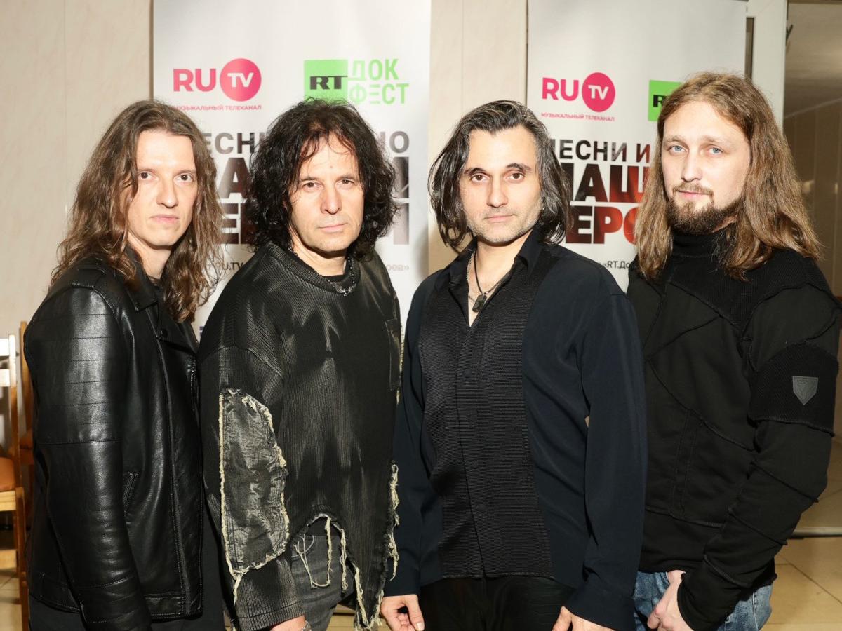 Участники группы Земляне попали в бомбоубежище в Севастополе