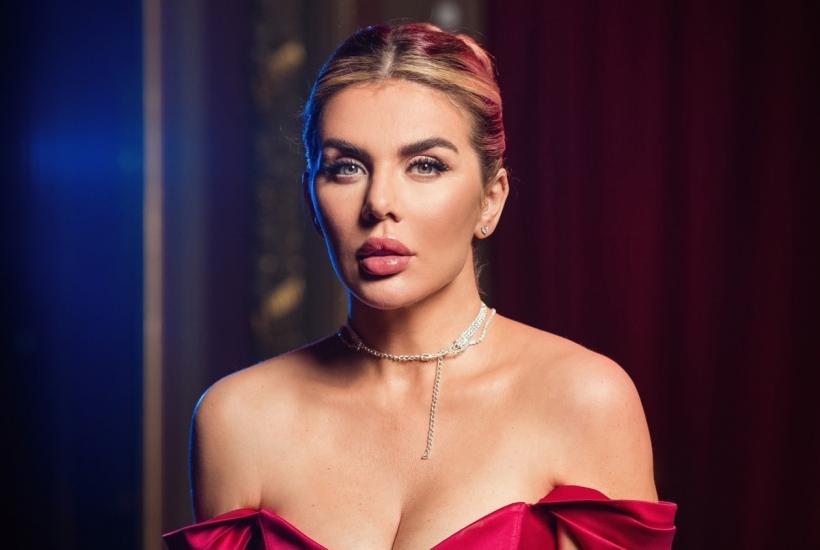 Певица Анна Седокова Певица Анна Седокова