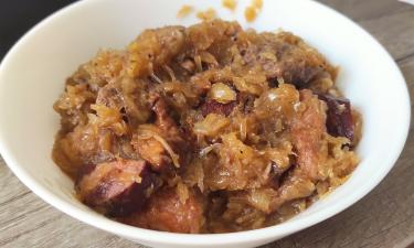 Белое вино усиливает аромат классического бигоса — bildderfrau.de