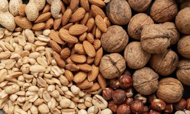 Кешью является лидером по минералам среди орехов — диаетолог Егорова