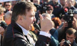 Экс-президент Грузии пригрозил отменить ВНЖ россиянам после выборов