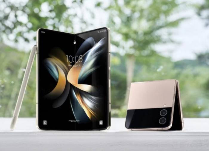 Samsung выпустил новые складные смартфоны