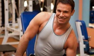 Ефим Шифрин высмеял современных качков с их надеждой на БАДы