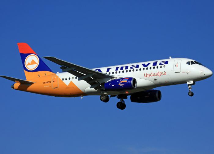 Успешное испытание отделения шасси российского ближнемагистрального самолета SJ-100