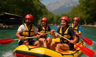 Здесь хотели бросить землю и скот, но рафтинг оставил молодёжь в деревне