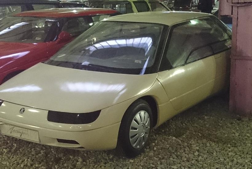 "Москвич-2144 Истра" в музее ретро-автомобилей