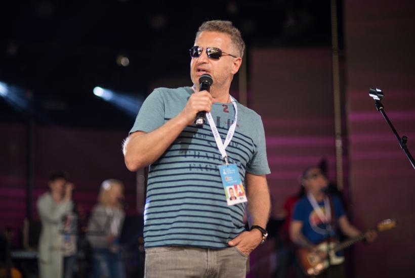 Леонид Агутин