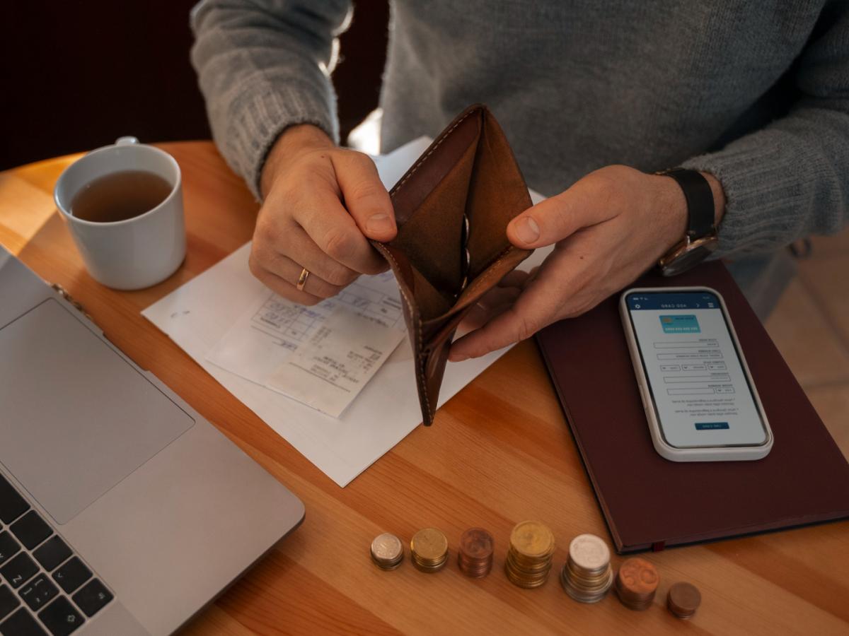 Медианная зарплата в России достигла 60 тысяч рублей — ВШЭ