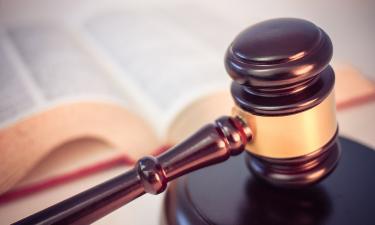 Арбитражный суд арестовал активы бывших топ‑менеджеров Роснано Чубайса и Уринсона