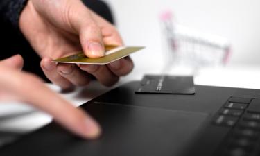 Ужесточили контроль над транзакциями россиян в зарубежных банках