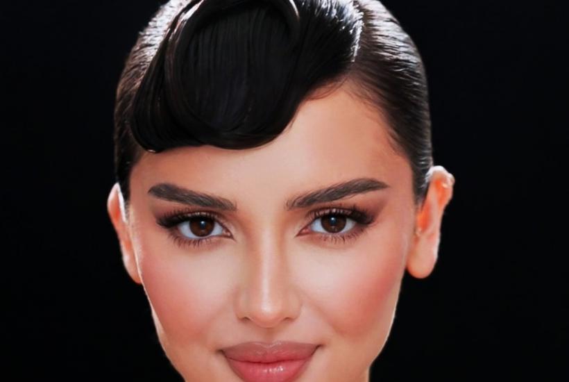 Блогер Дина Саева